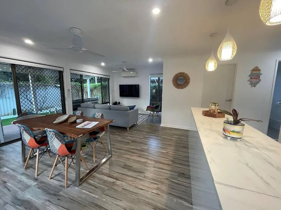 Seabreeze Villa On Mermaid Beach/ Broadbeach Gold Coast Australië
