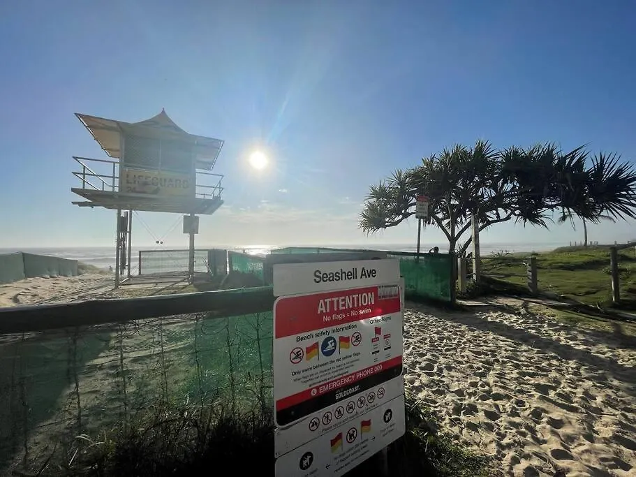 Seabreeze Villa On Mermaid Beach/ Broadbeach Gold Coast